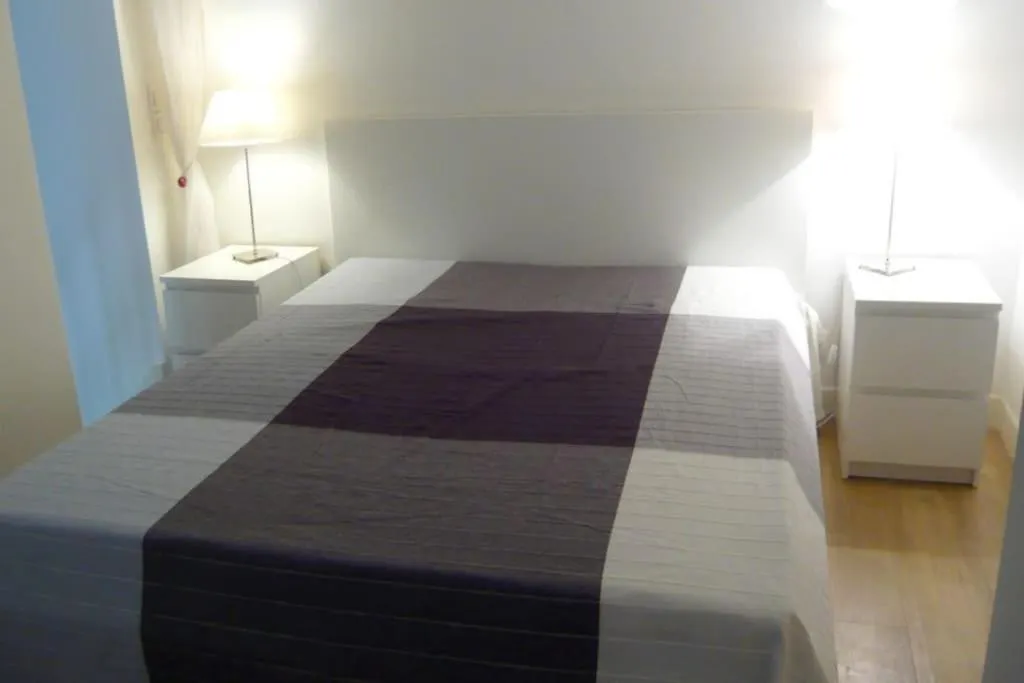 Le Regrattier St Louis Apartment Paris France