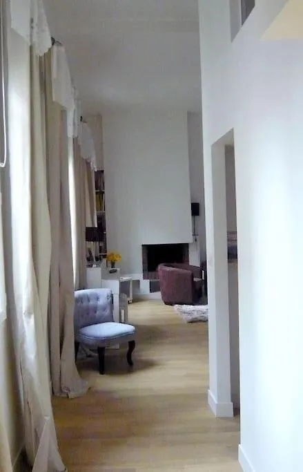 Le Regrattier St Louis Apartment Paris