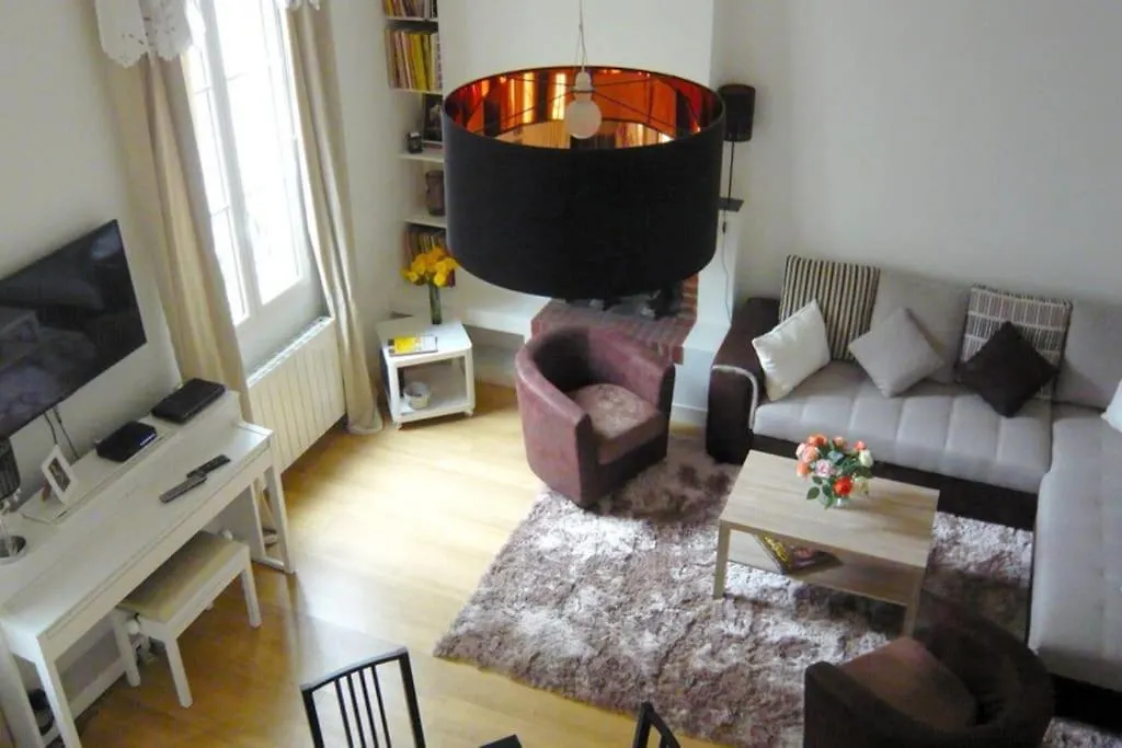 Le Regrattier St Louis Apartment Paris
